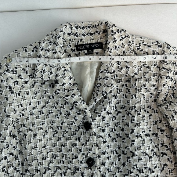 Albert Nipon tweed blazer - Picture 9 of 15